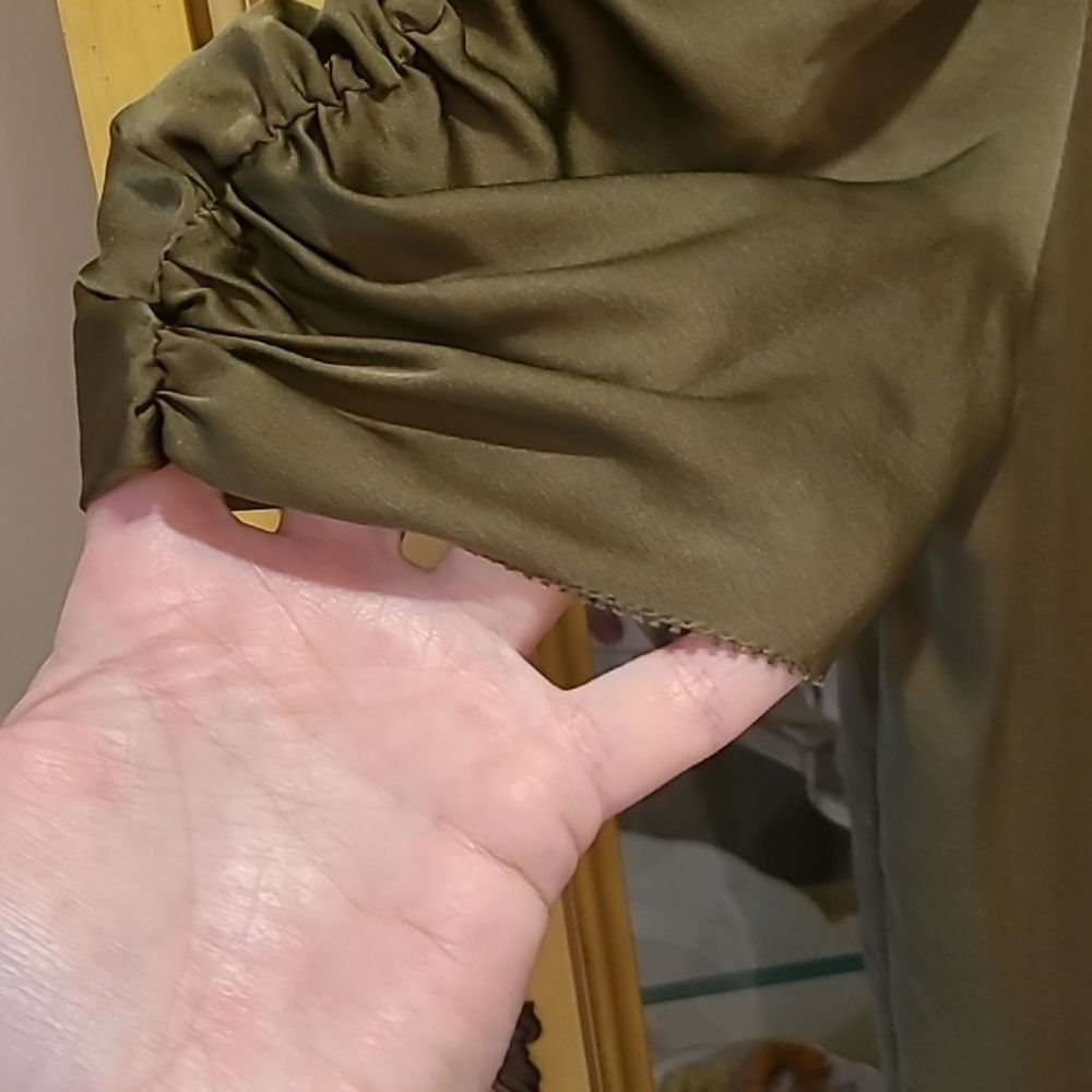$378 CAMI NYC Winona 100% Silk Dress in Moss XS - Picture 7 of 11